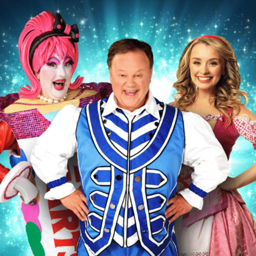 Win a family ticket to see Cinderella at The Hexagon, Reading