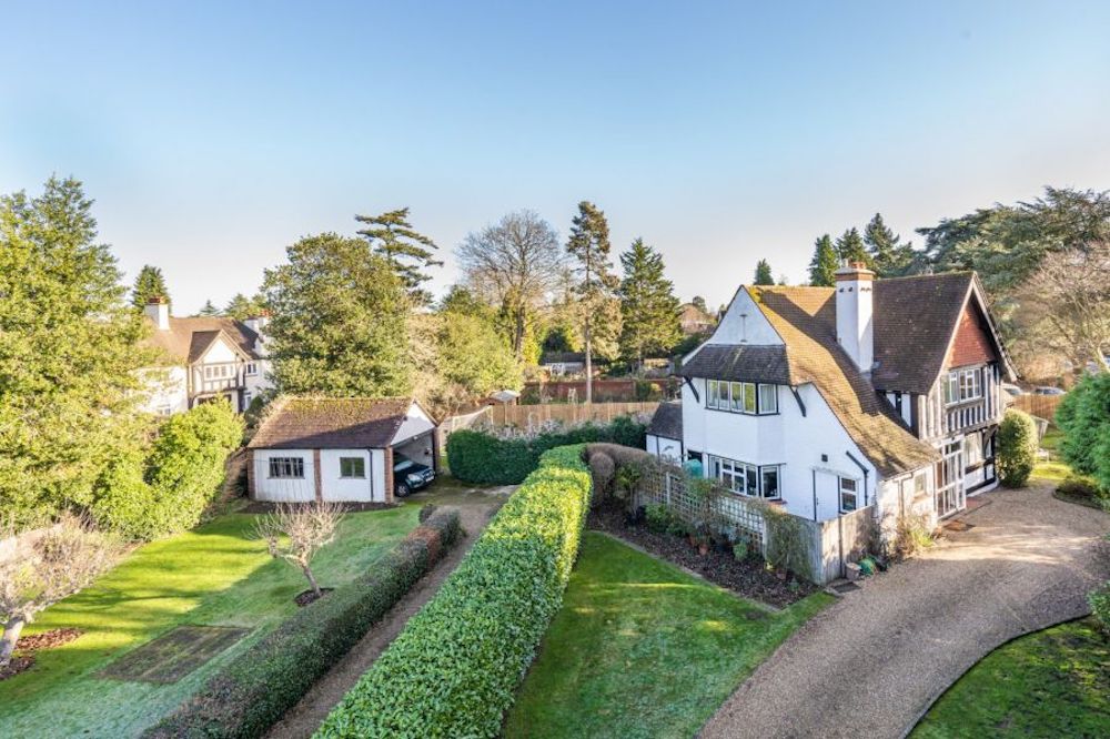 Property flirt! An Edwardian 4-bed