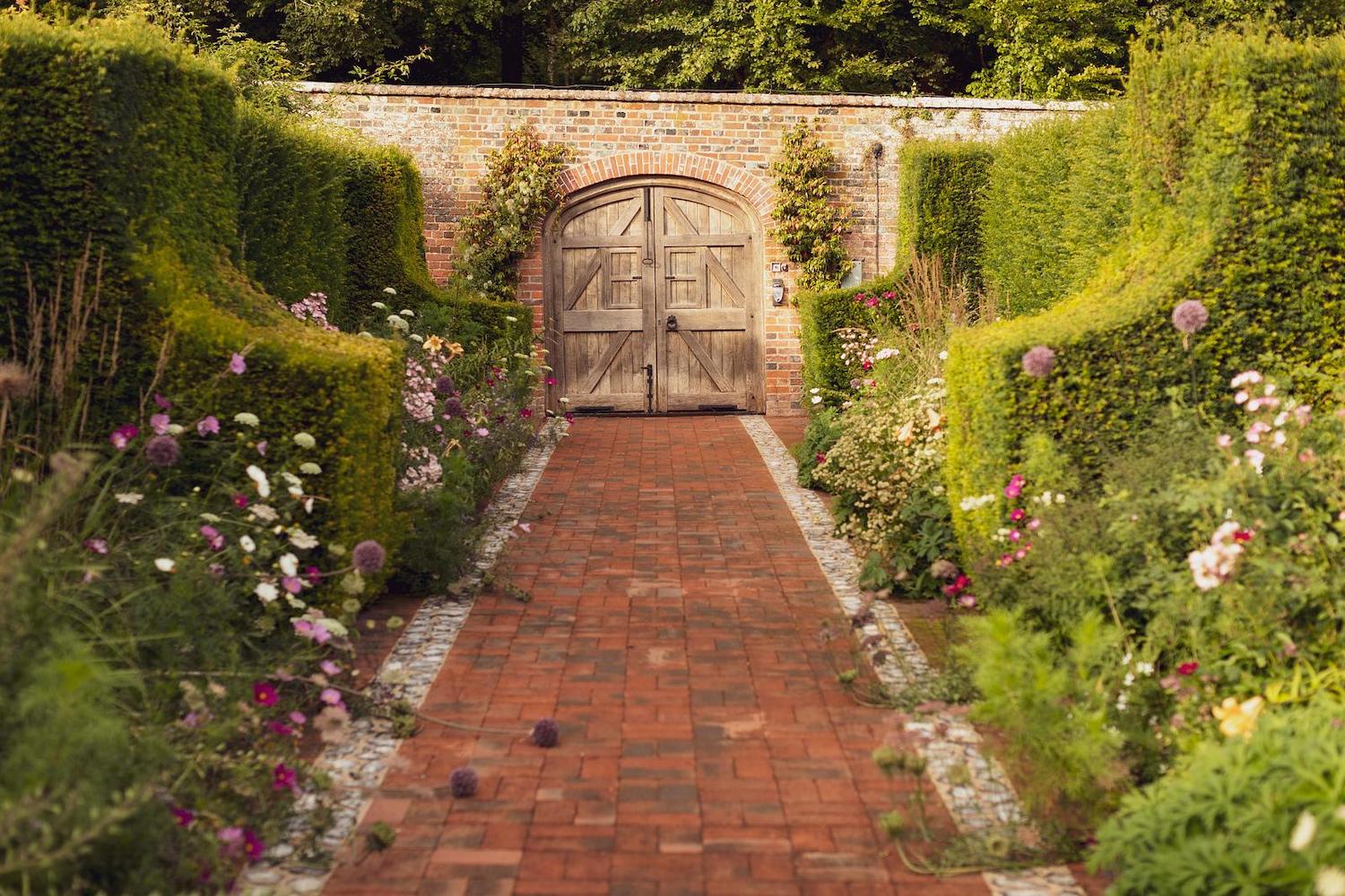 gardens to visit in buckinghamshire