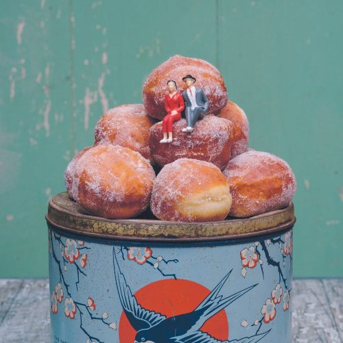 Recipe: Orange Bakery's chocolate-filled doughnuts
