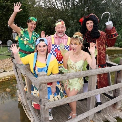 Oh yes it is! Time to book these Christmas pantos in Bucks &amp; Oxon