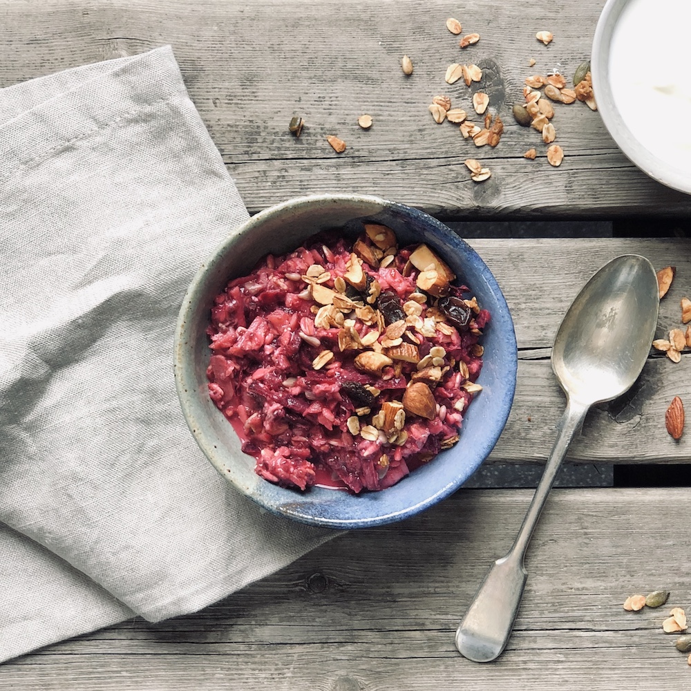 Muddy Makes: Botelet's Beetroot and Apple Overnight Oats