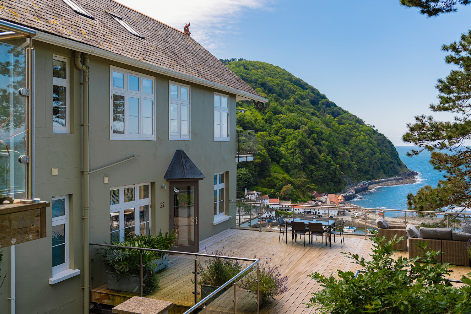 external shot of Tors Park Lynmouth 