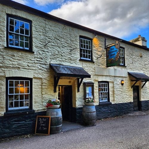 Lovely wintry walks with cosy pub pitstops