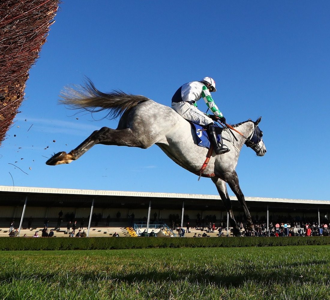 Preview: Raceday at Wincanton Racecourse