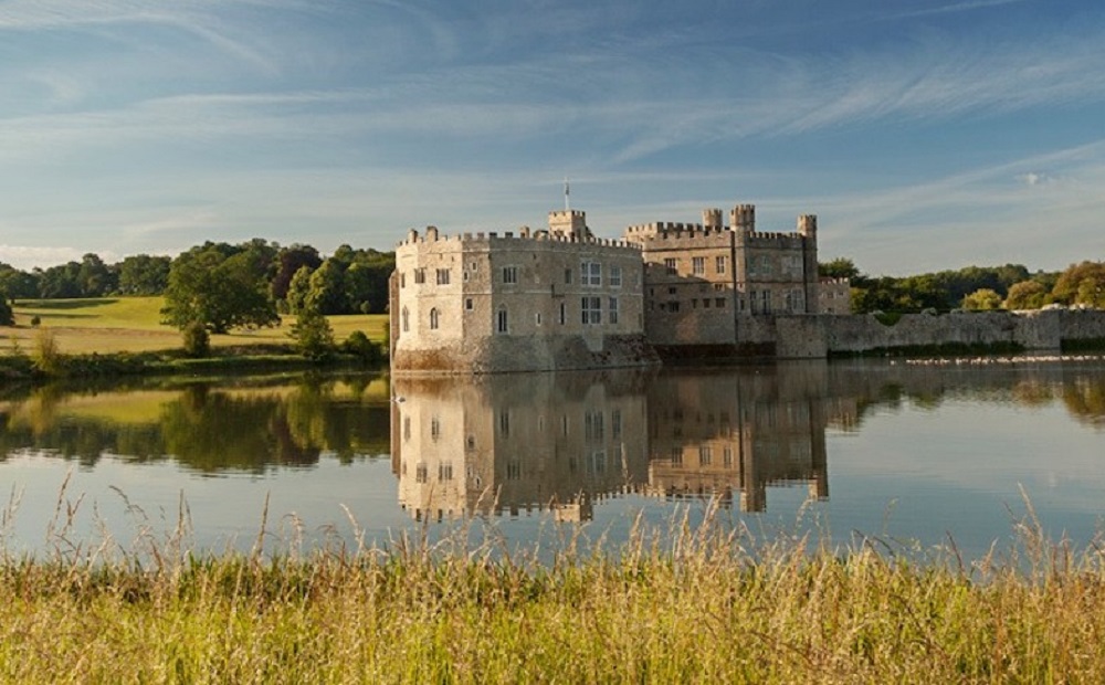 Man The Forts! The Best Castles Within 90 Minutes 