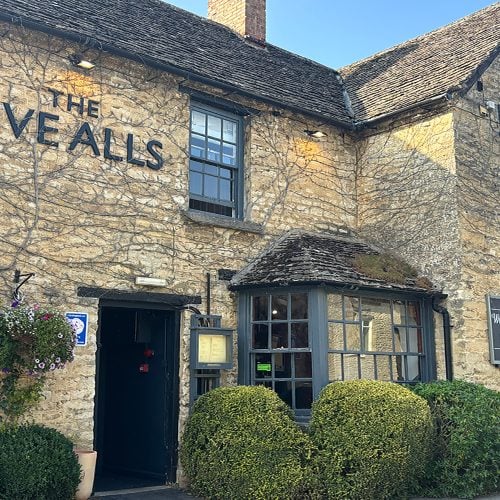 Review: Five Alls Filkins, Lechlade