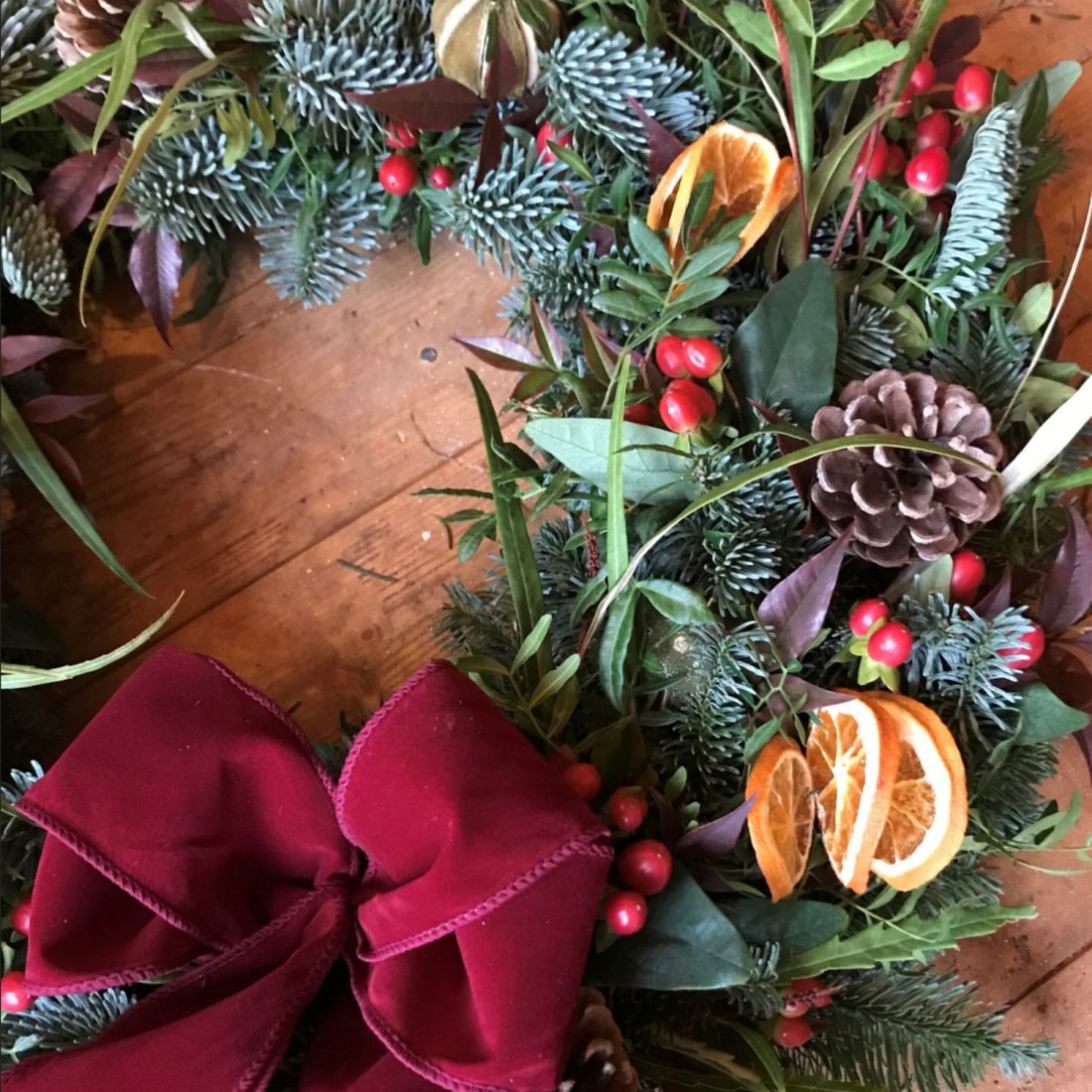 Christmas wreath making workshops in Herts & Beds to book before they’re gone!