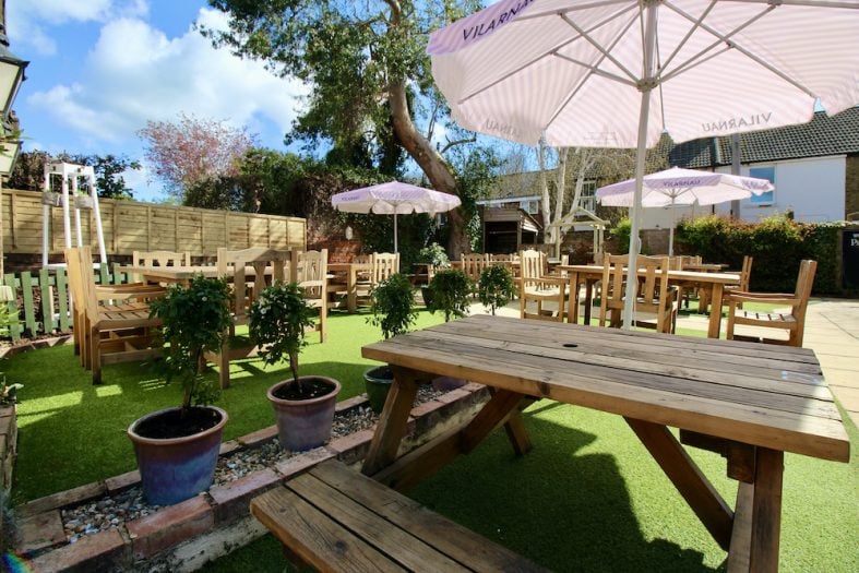 50 of the best outside dining spots in Kent! | Muddy Stilettos Kent ...