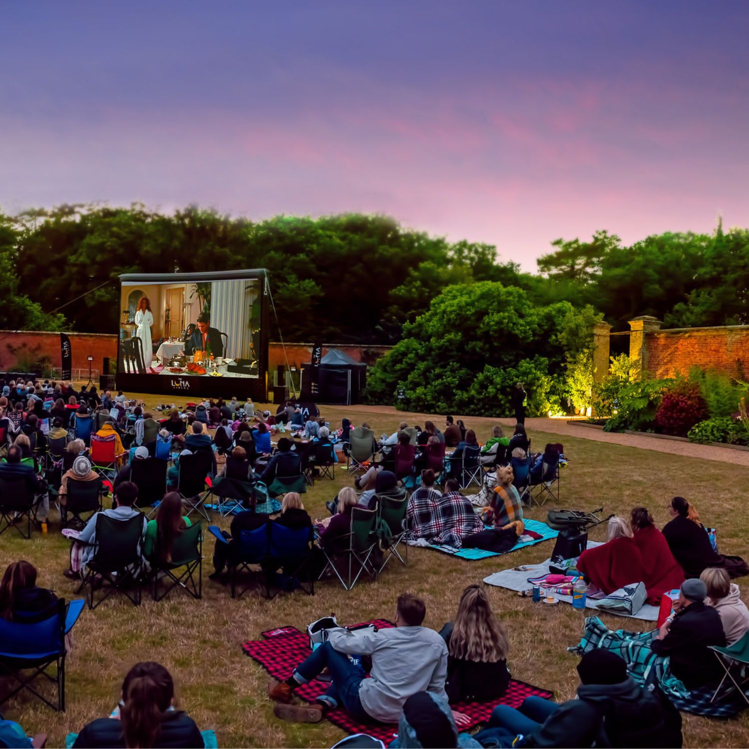 popcorn-pimm-s-outdoor-cinema-and-theatres-in-norfolk-2023-muddy