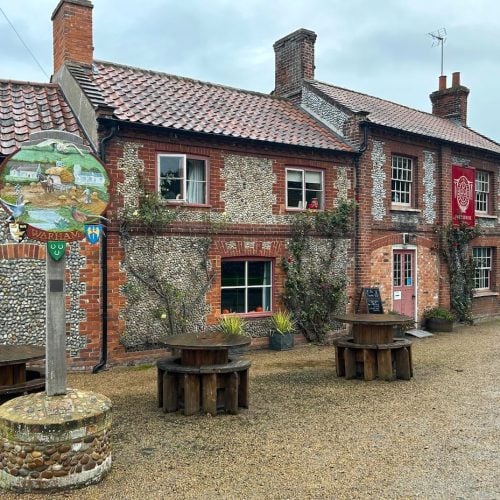 Review: The Three Horseshoes, Warham