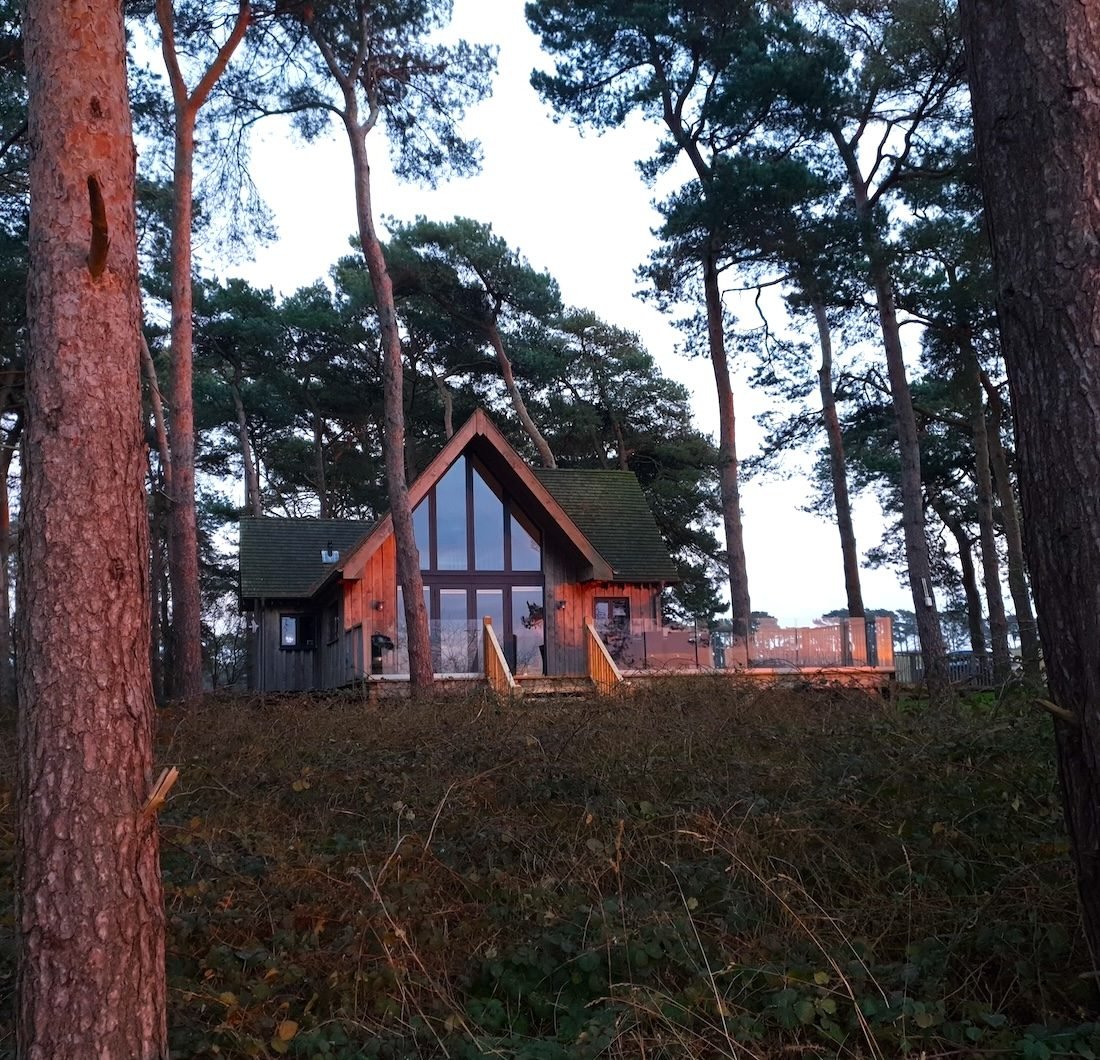 A mid-week glamping retreat! Muddy goes off-grid at Happy Valley Norfolk