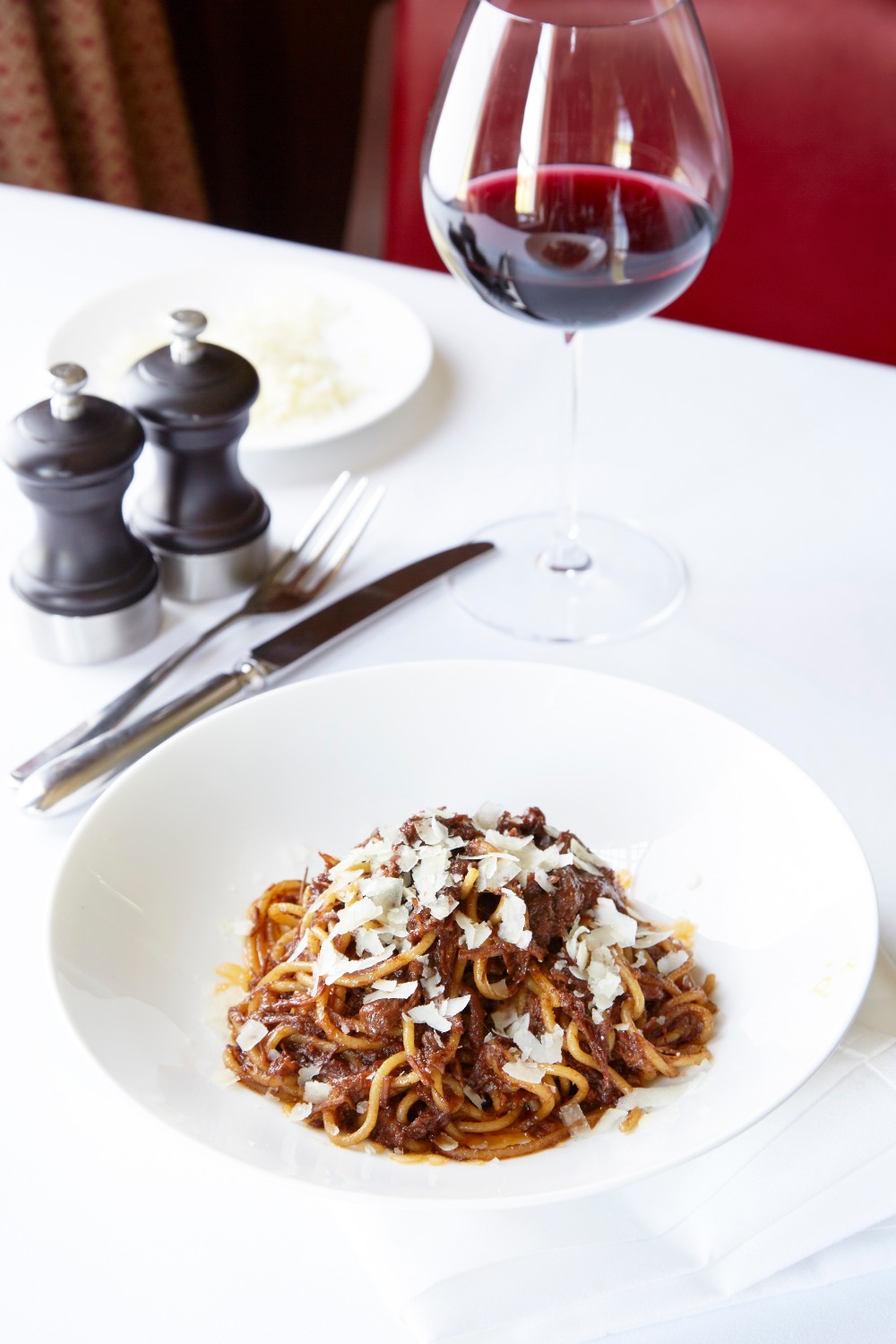 Gourmet Spaghetti Bolognese recipe from Parker's Tavern, Cambridge | Muddy  Stilettos