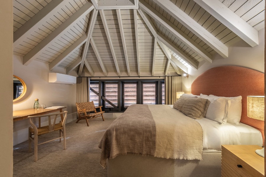 brand new barn bedroom at the packhorse inn moulton