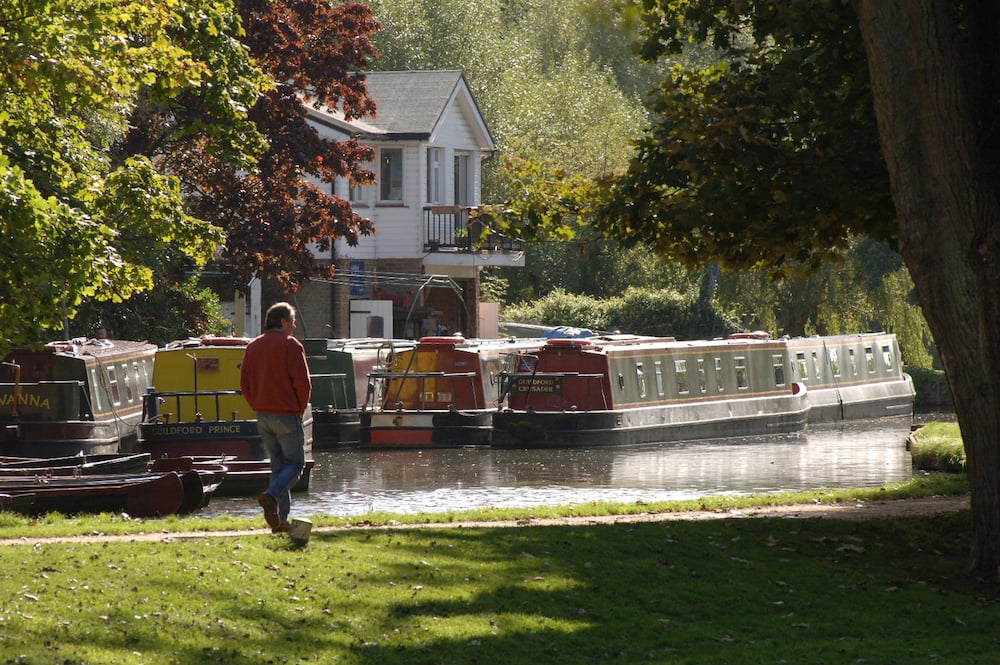 Rivers, canals, lakes: 10 wonderful waterside walks in Surrey