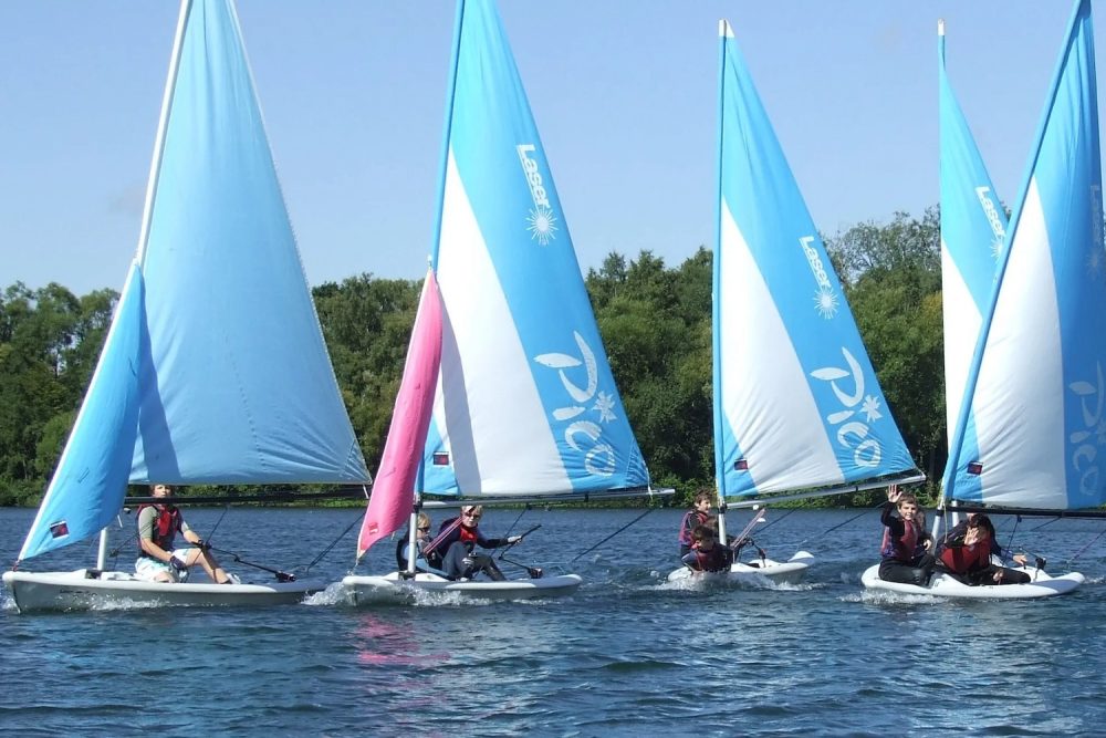 Sailing with Aqua Sport Company at Mercers Country Park near Redhill, Surrey.