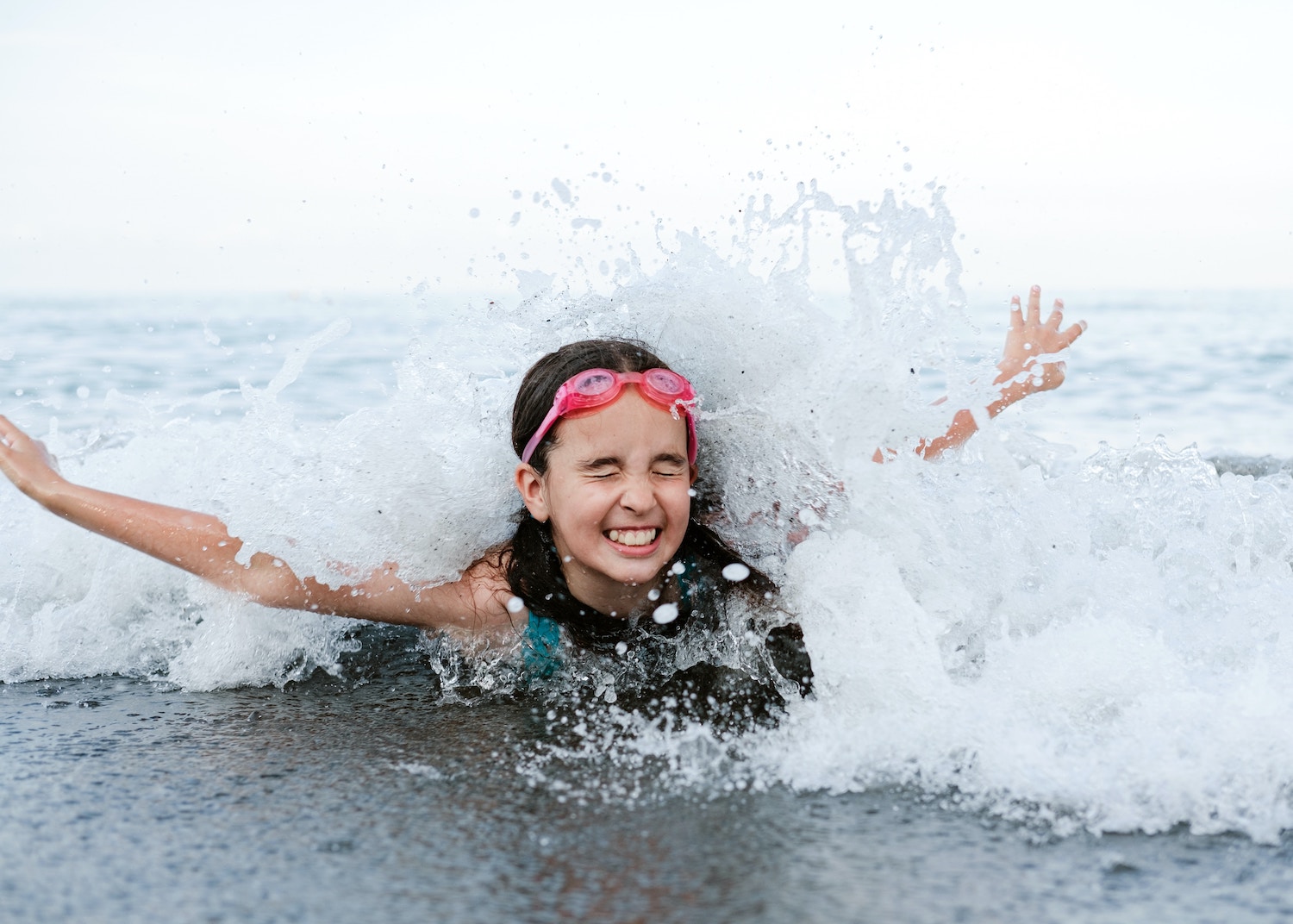 Summer holiday swimming safety | Muddy Stilettos