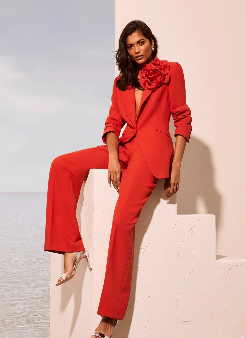 Red wool blend Trouser suit with peak lapels | Sumissura