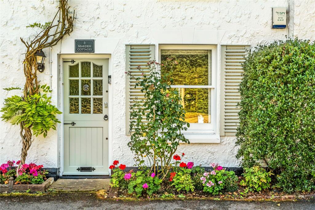 Fancy a look inside this cute cottage?