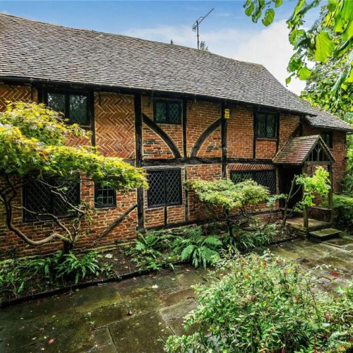 Step back in time at Pilgrim Cottage in Godstone