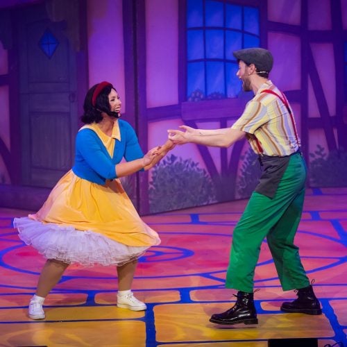 Panto review: Snow White at Camberley Theatre