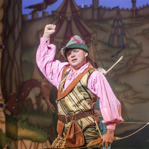 Panto review: Robin Hood at Yvonne Arnaud Theatre, Guildford