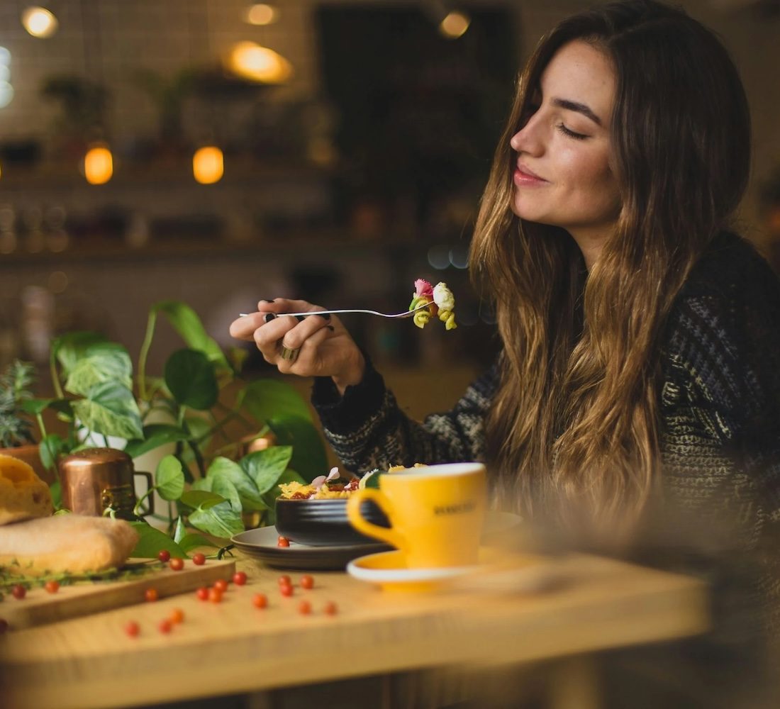 How to have a healthier relationship with food in 2025