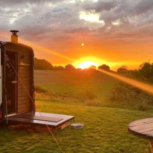 Feelin’ hot hot hot! Best outdoor saunas near me