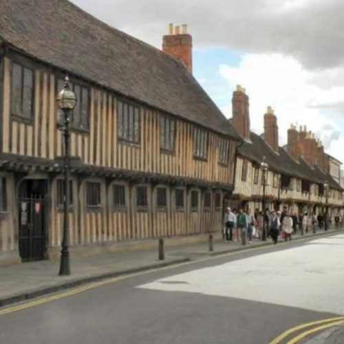  Stratford-upon-Avon