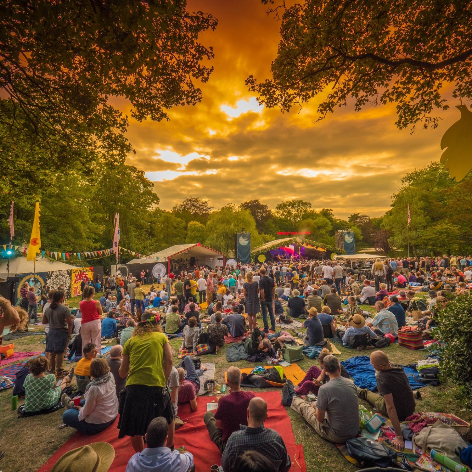 Review: Moseley Folk Festival | Muddy Stilettos