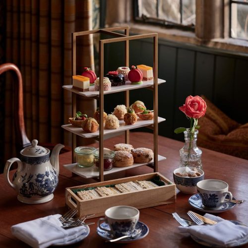 Pinkies poised! 12 fabulous Mother's Day afternoon teas in Wilts